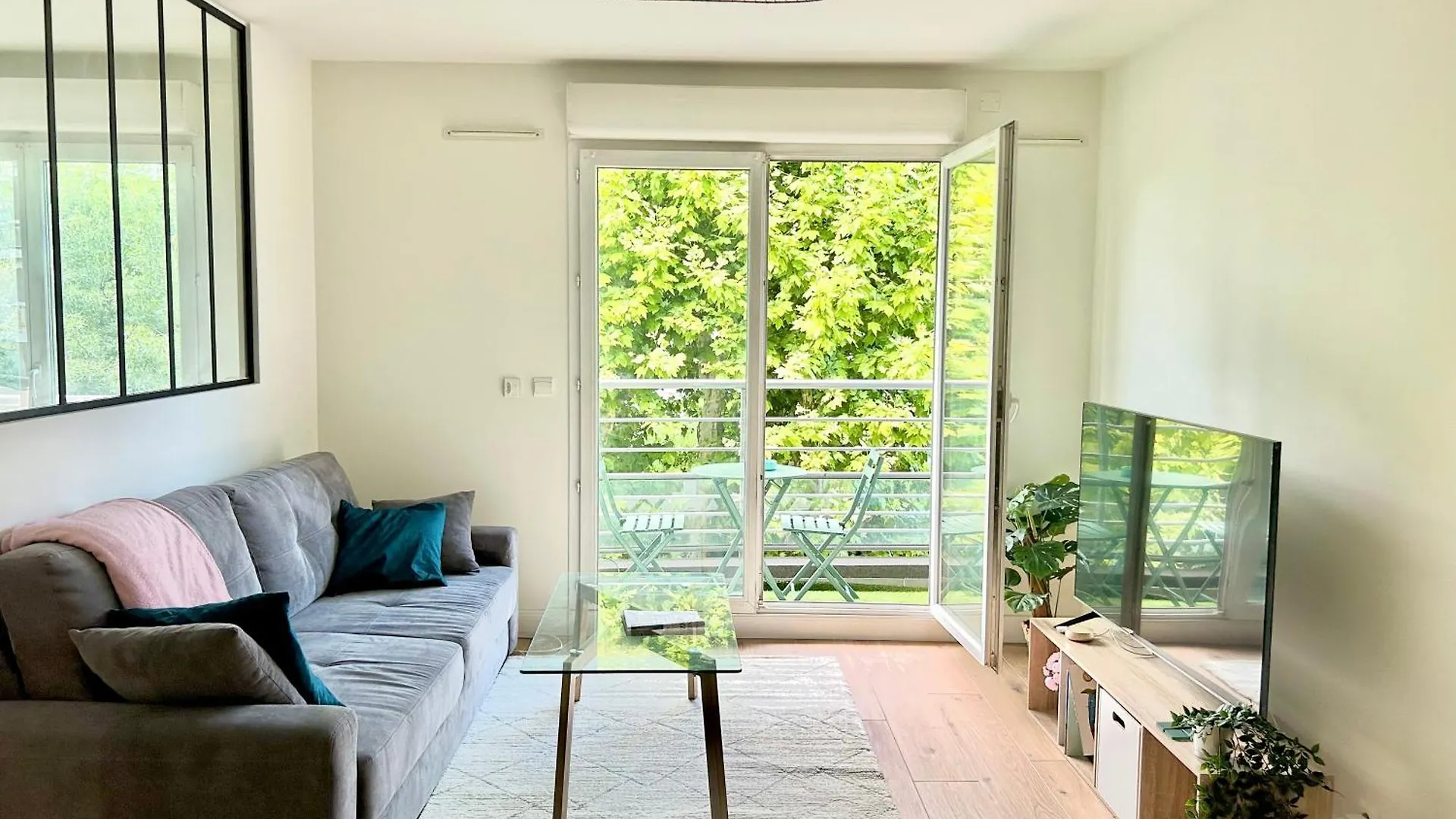 Charmant 2 Pieces - Nice Riquier - Vieux Port - Balcon - Piscine Sur Le Toit France